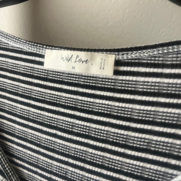 WILD LOVE - Striped Black and White Women's Top - size M - Picture 3 of 4